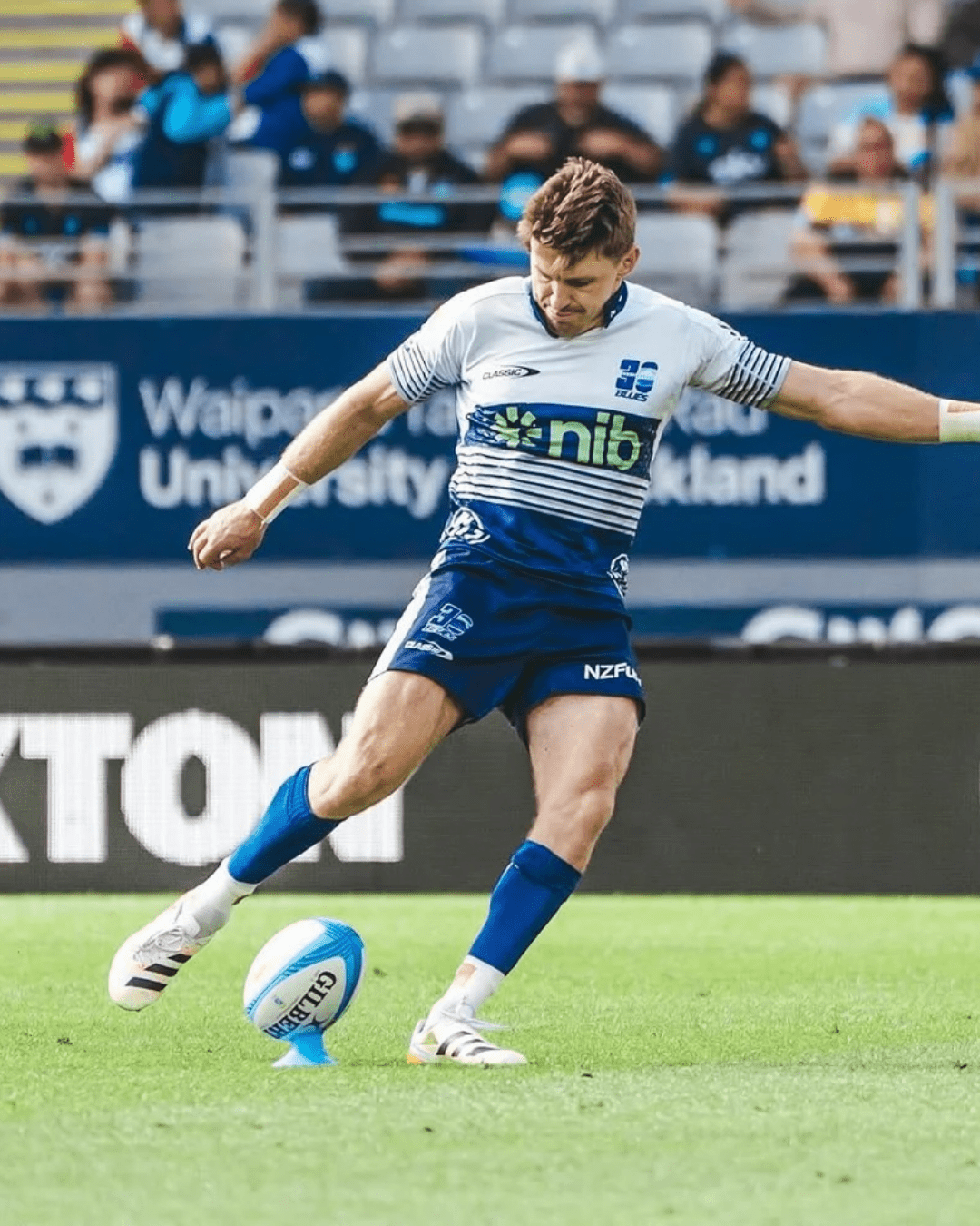 20 Years Old or 144 Test Caps. Same Kicking Tee. - Rugby Bricks